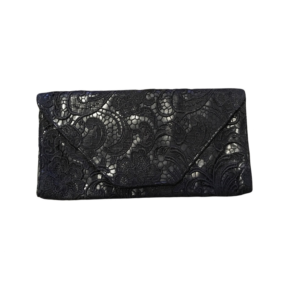 Jessica Simpson - Black Lace Clutch